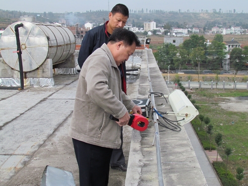 竹山縣氣象局深入麻家渡鎮(zhèn)開展校園防雷安全大檢查 竹山縣氣象局深入麻家渡鎮(zhèn)開展校園防雷安全大檢查
